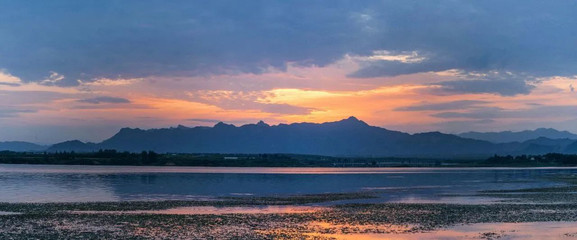 太行泉城 美丽邢台|碧波浩荡鹊山湖